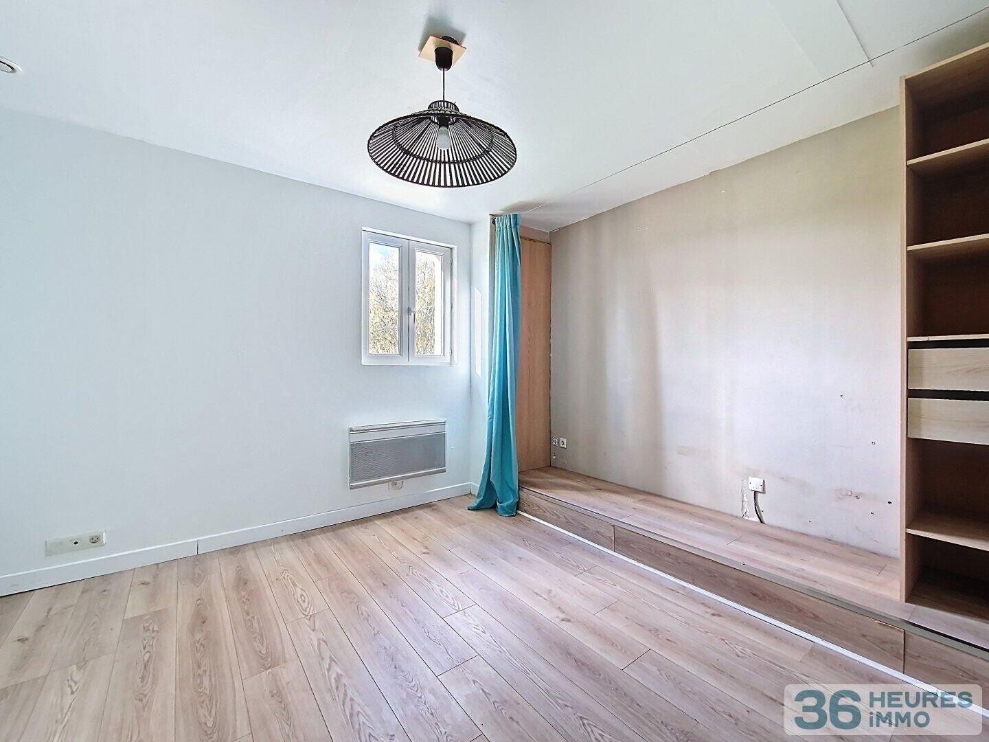 Maison de campagne vivable de plain-pied