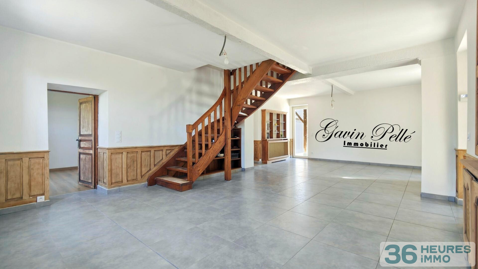 Belle maison à Carmaux avec double garage, annexes et piscine couverte