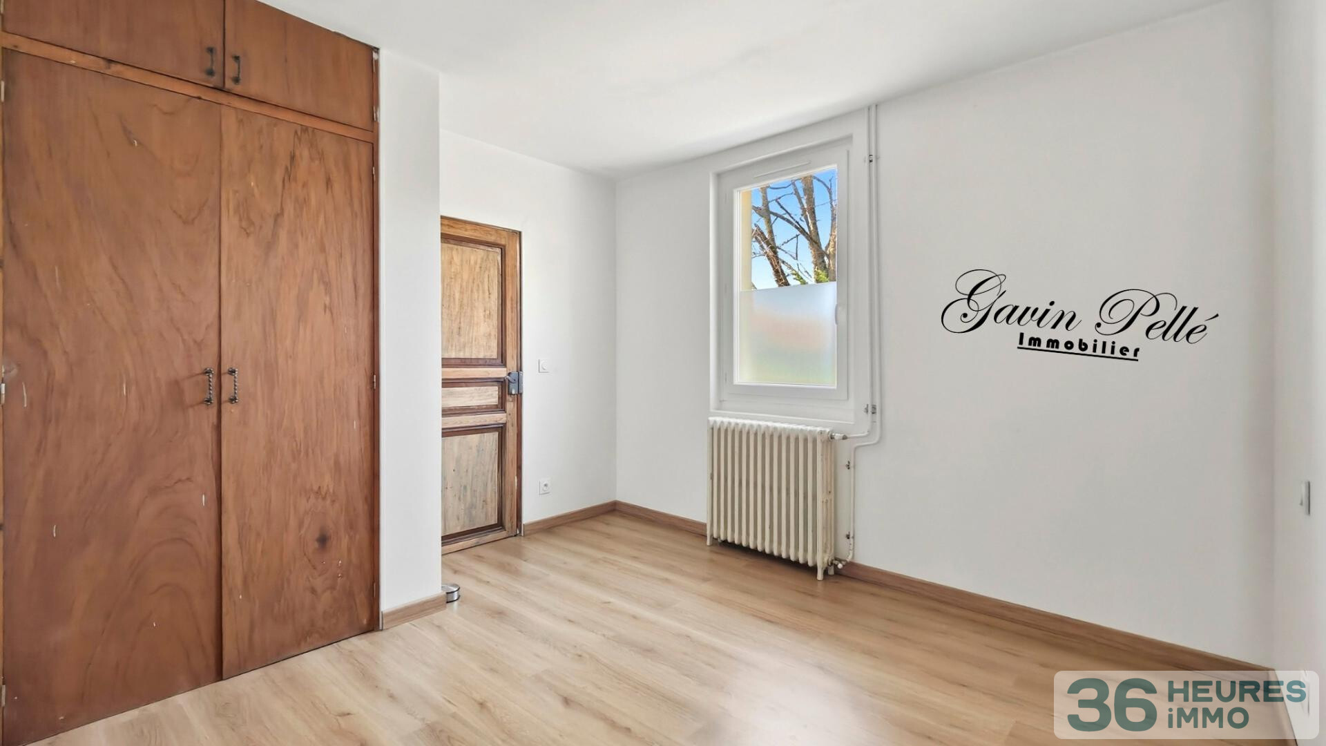 Belle maison à Carmaux avec double garage, annexes et piscine couverte