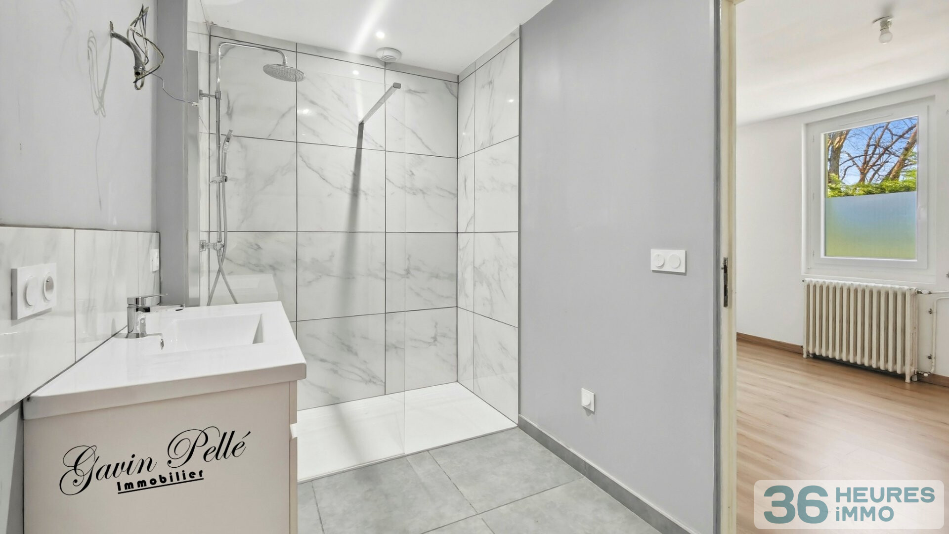 Belle maison à Carmaux avec double garage, annexes et piscine couverte