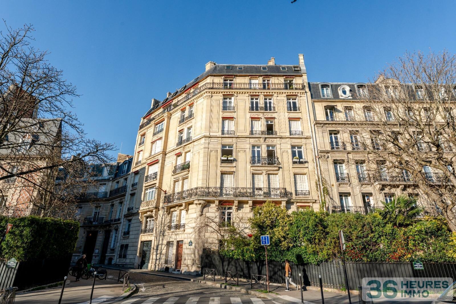 Grand appartement 2 Rue Greuze et 4 Bis Avenue Georges Mandel PARIS 16