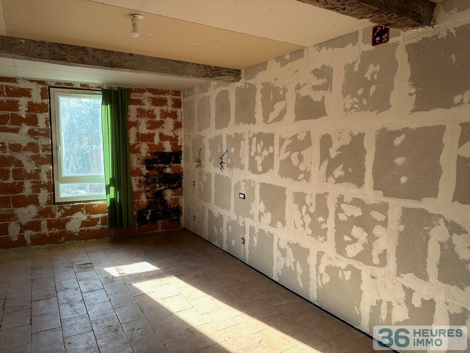 Maison de village à rénover de 126 m² - LOMBEZ