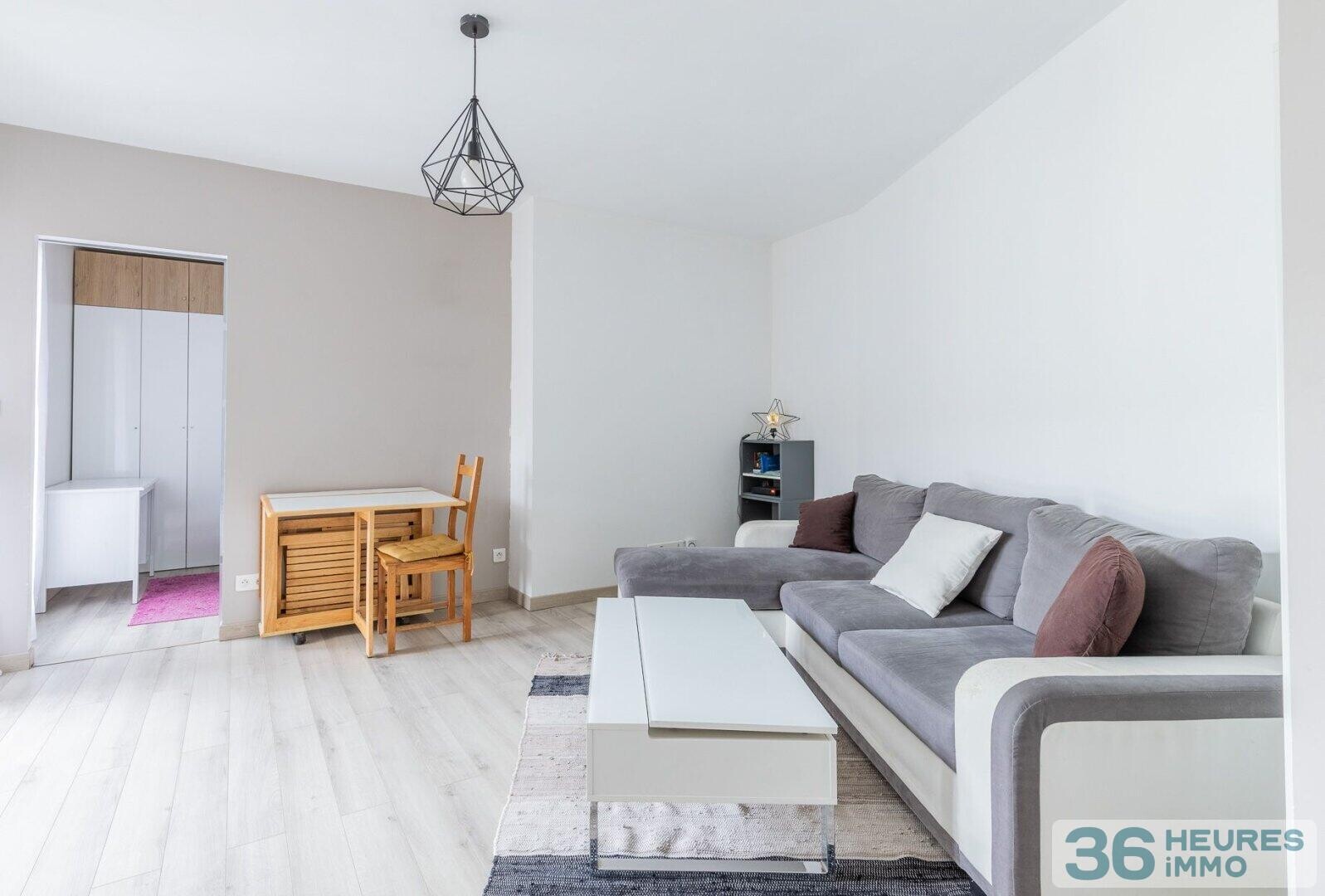 Grand studio avec coin nuit 