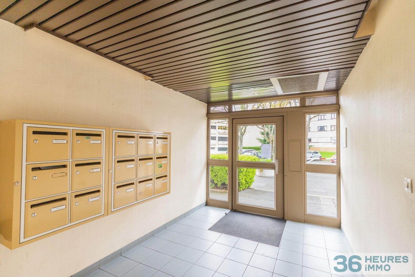 Grand studio avec coin nuit 