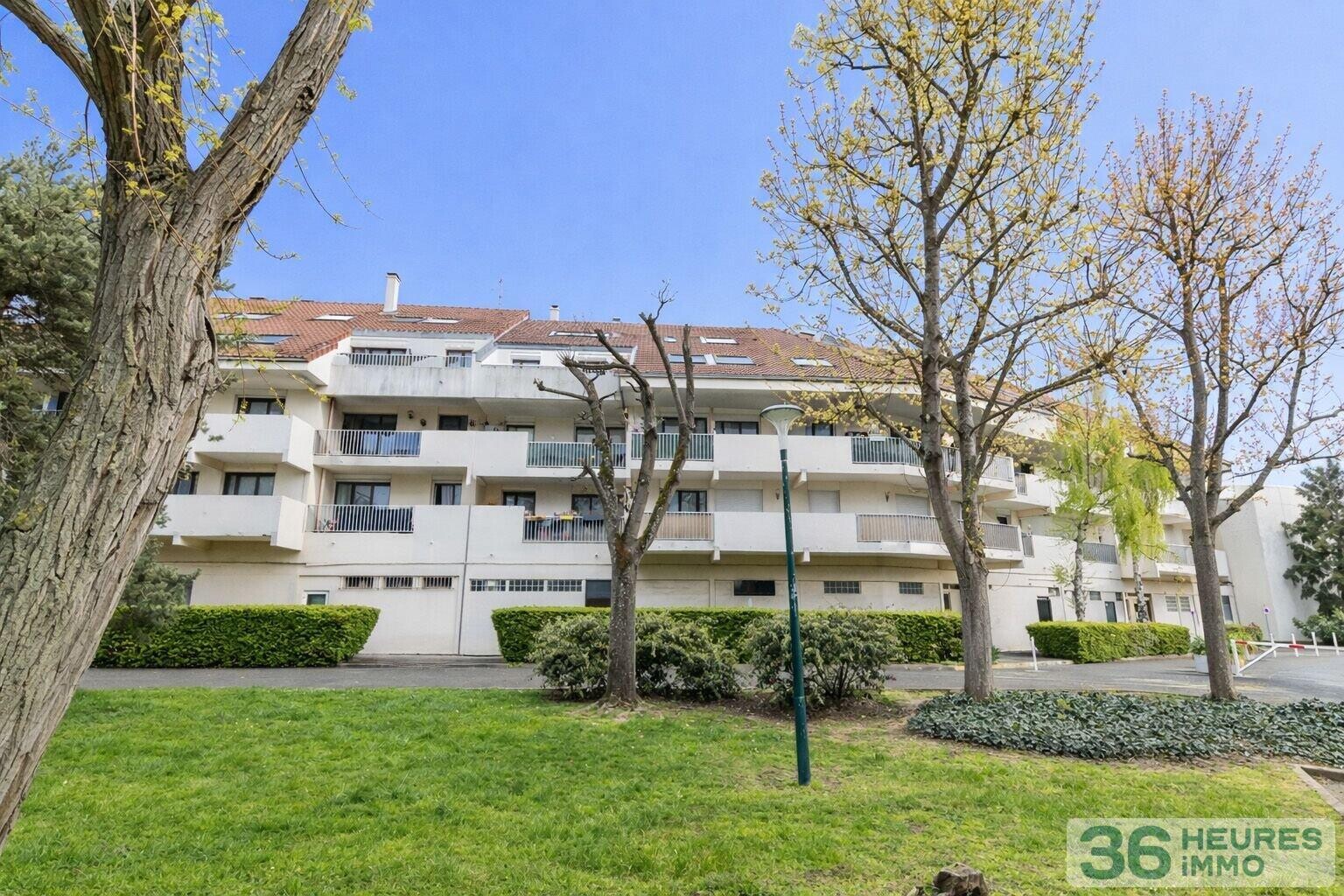 Grand studio avec coin nuit 