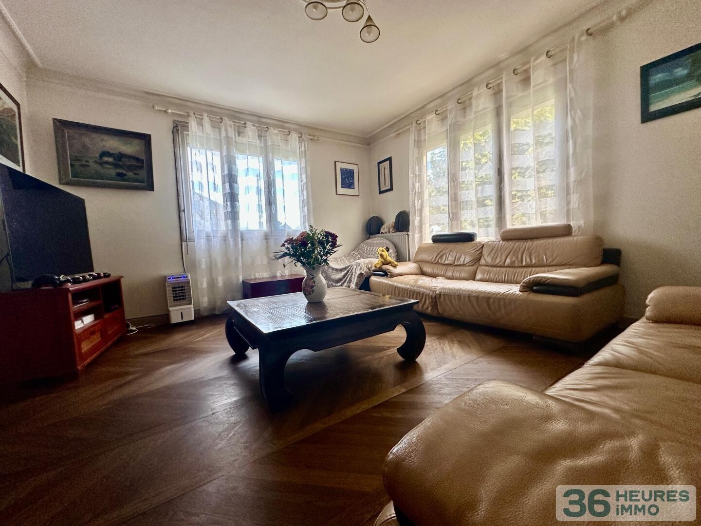 Maison sur sous sol en sortie de bourg