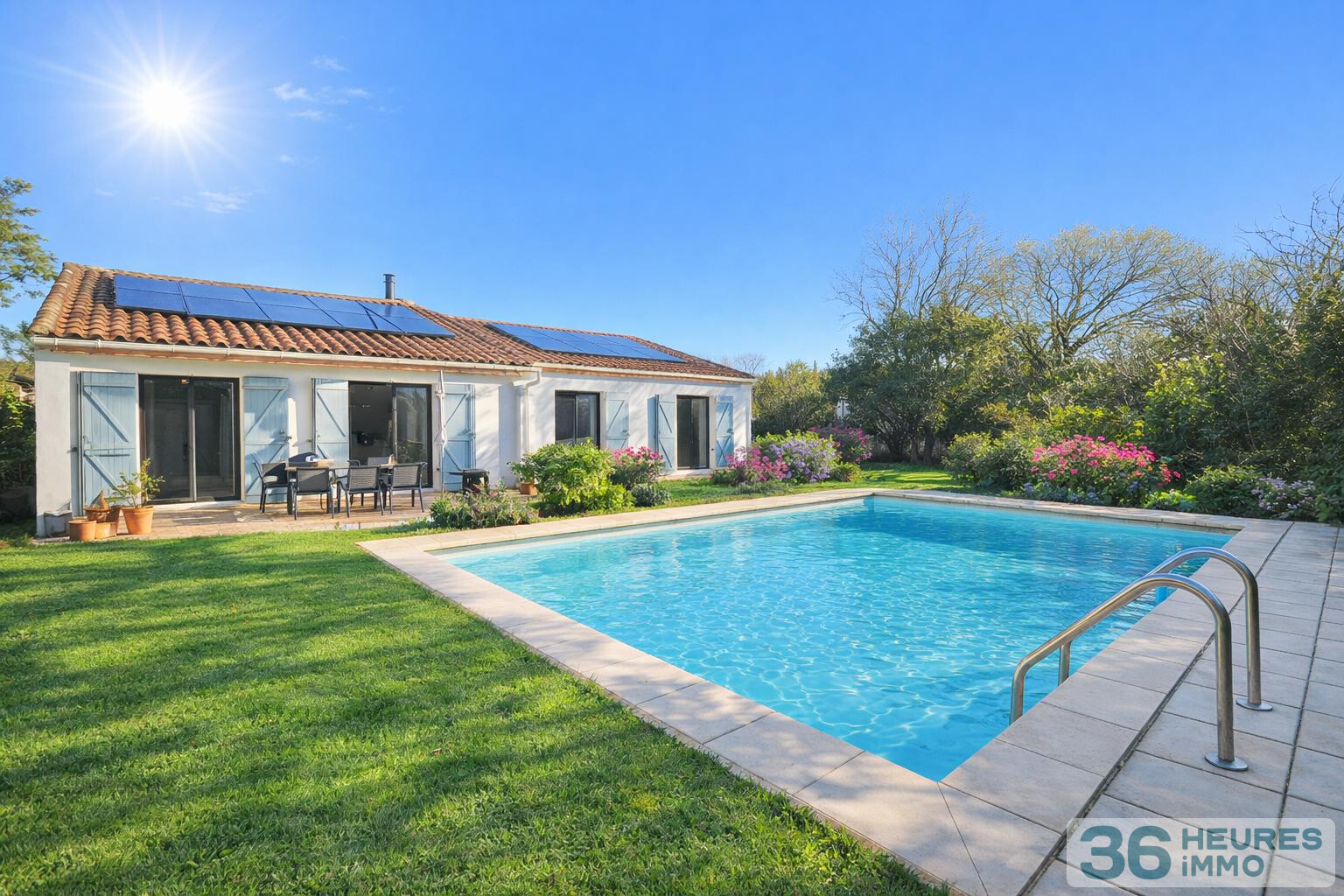 Nîmes - Garrigues - Ensemble immobilier de charme rénové avec piscine. 
