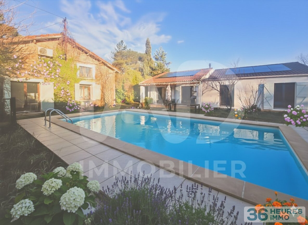 Nîmes - Garrigues - Ensemble immobilier de charme rénové avec piscine. 