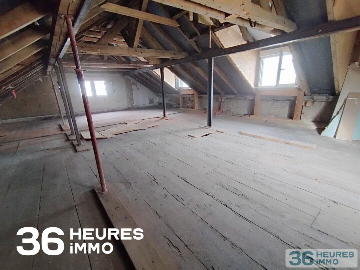 Studio dernier étage * 82m² 