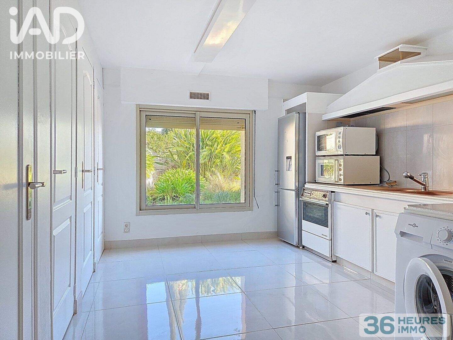 propriété 5 chambres - 199 m² - Vue Mer