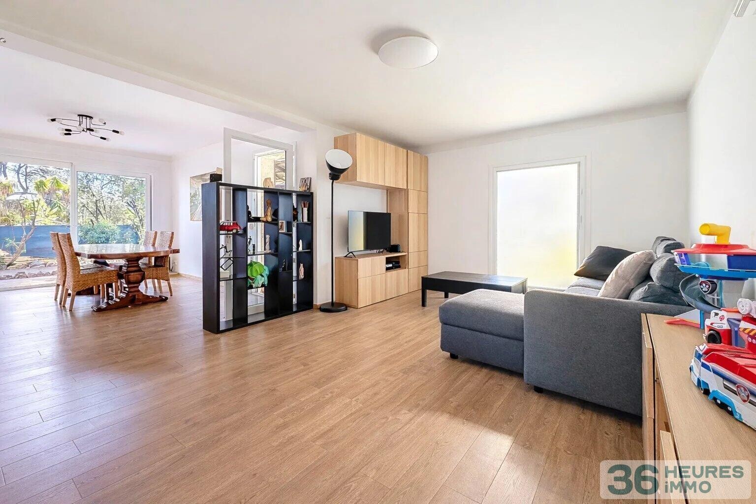 The Edge of the Woods - family property or guesthouse