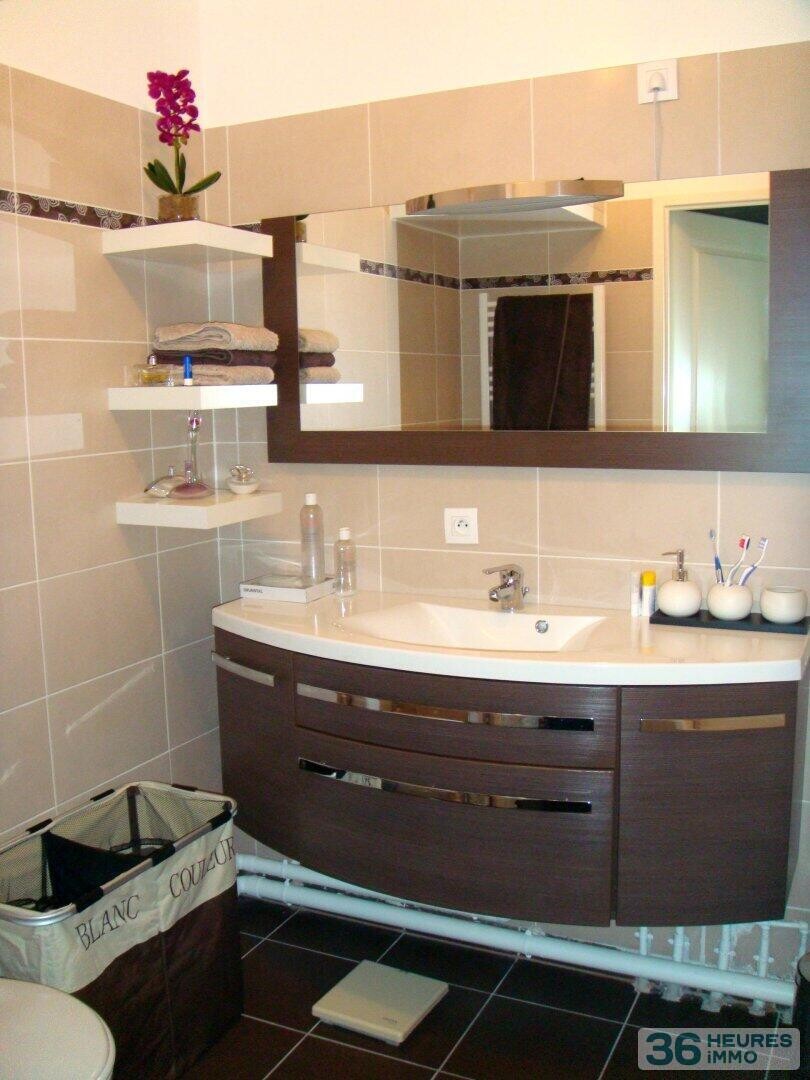 Duplex type T3 avec jardin et Stationnement