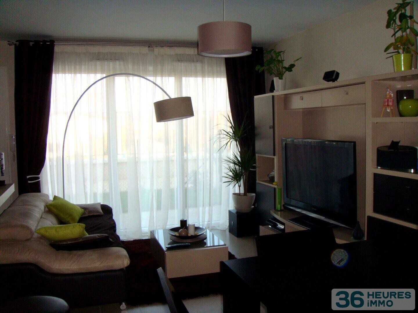 Duplex type T3 avec jardin et Stationnement