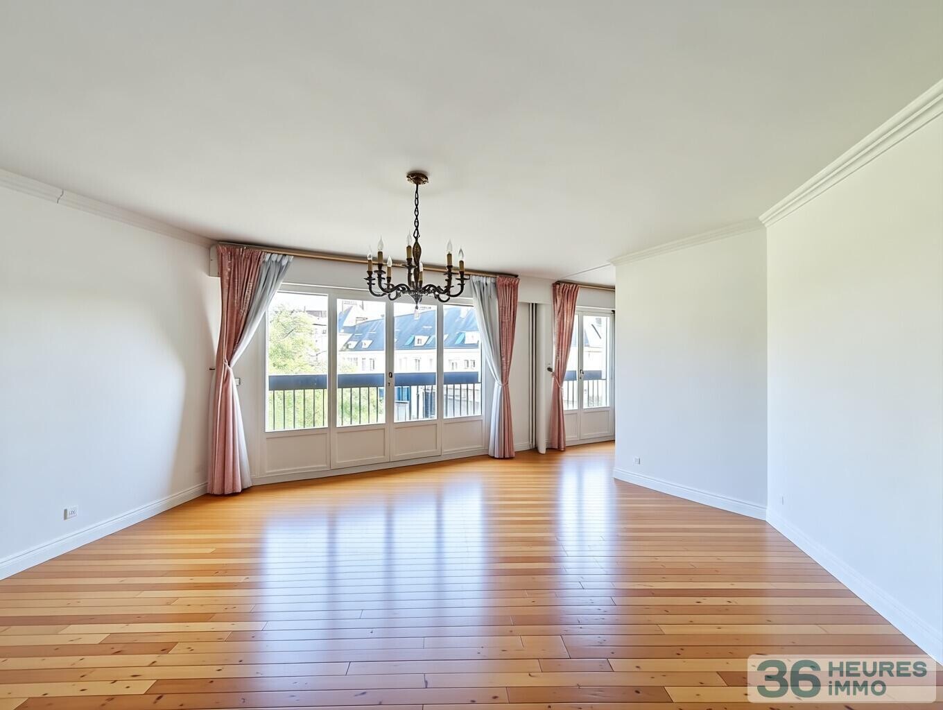 Appartement avec ascenseur cave et parking