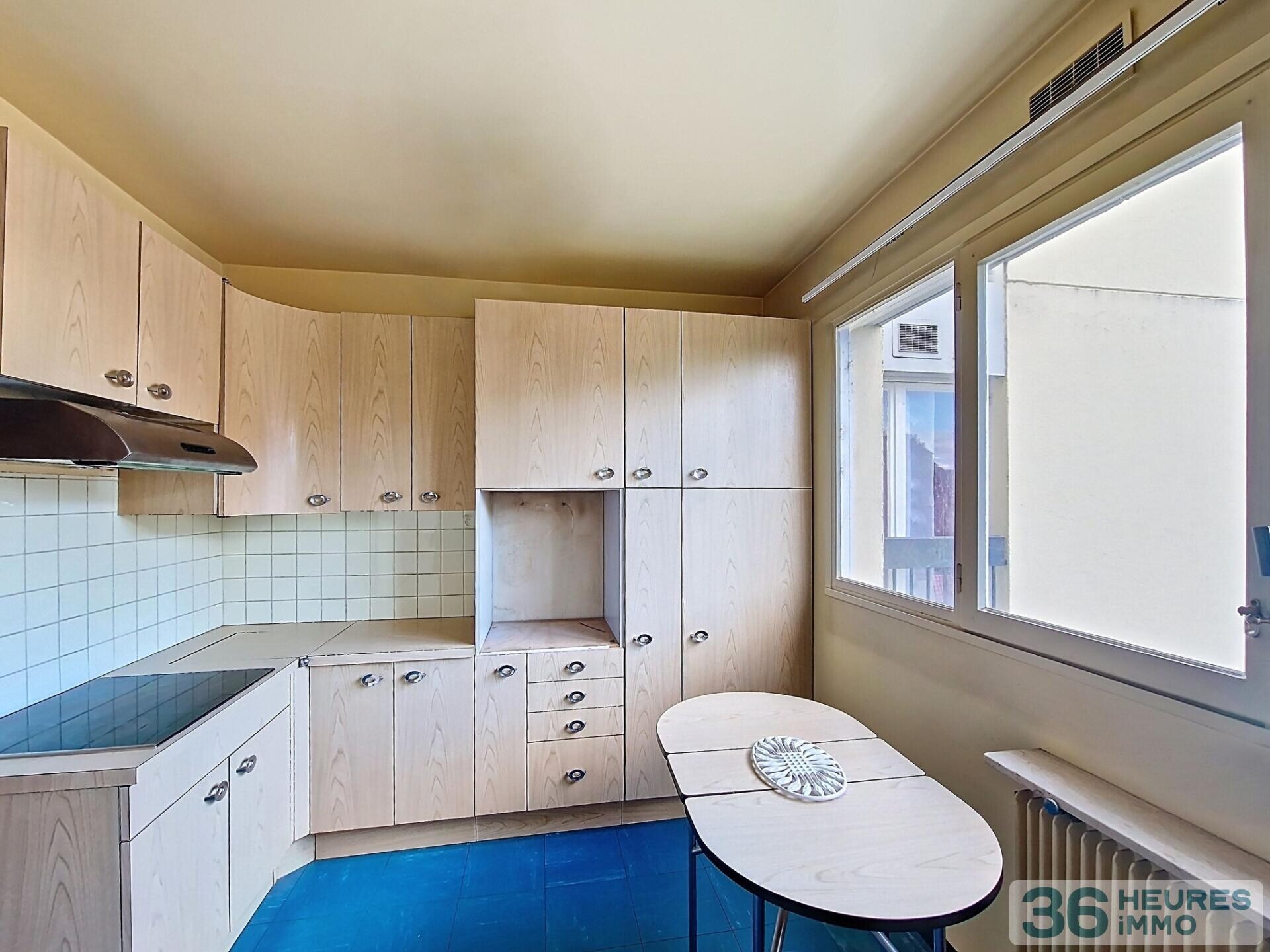 Appartement avec ascenseur cave et parking