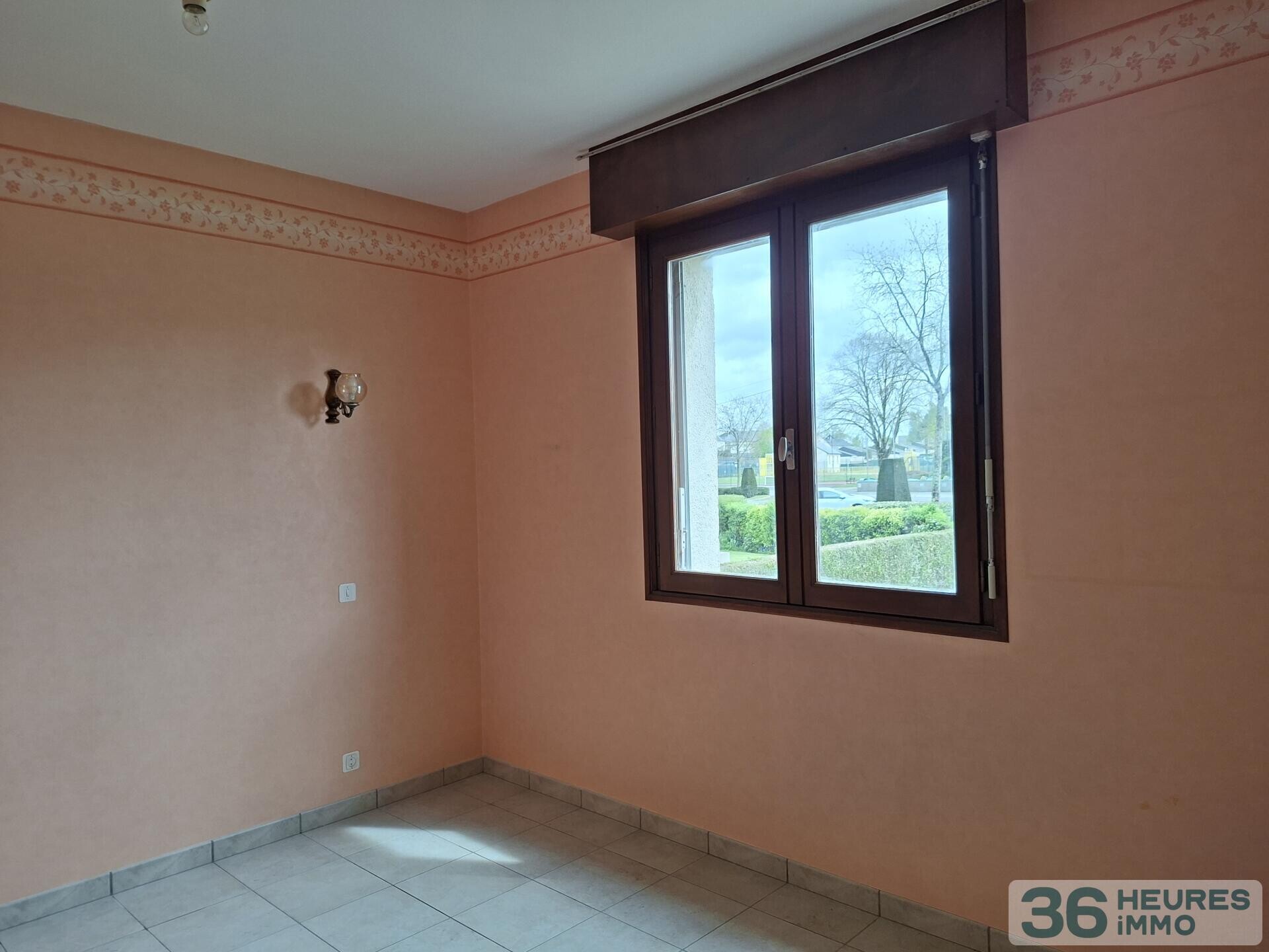 VENTE PAVILLON CENTRE-VILLE ERNEE