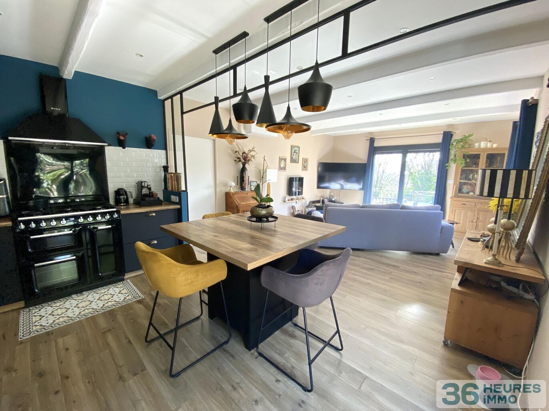 Villa type 7 en r+1 sur les hauteurs de Courbessac-Nimes