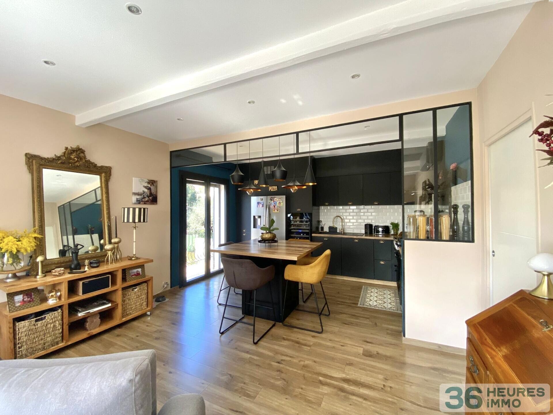 Villa type 7 en r+1 sur les hauteurs de Courbessac-Nimes