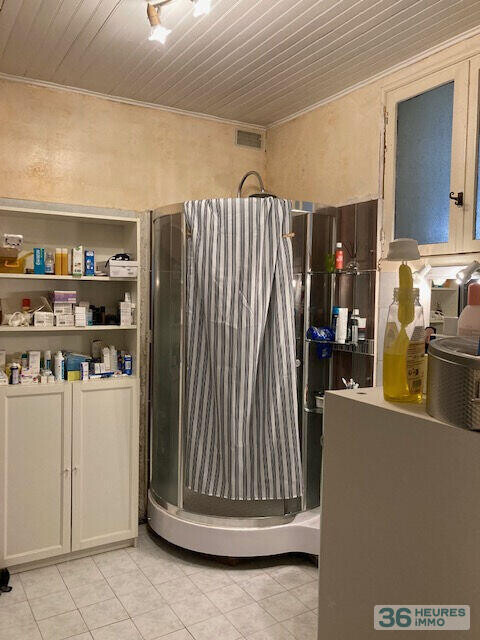 Maison de caractère divisée en deux logements communicants – 173 m²