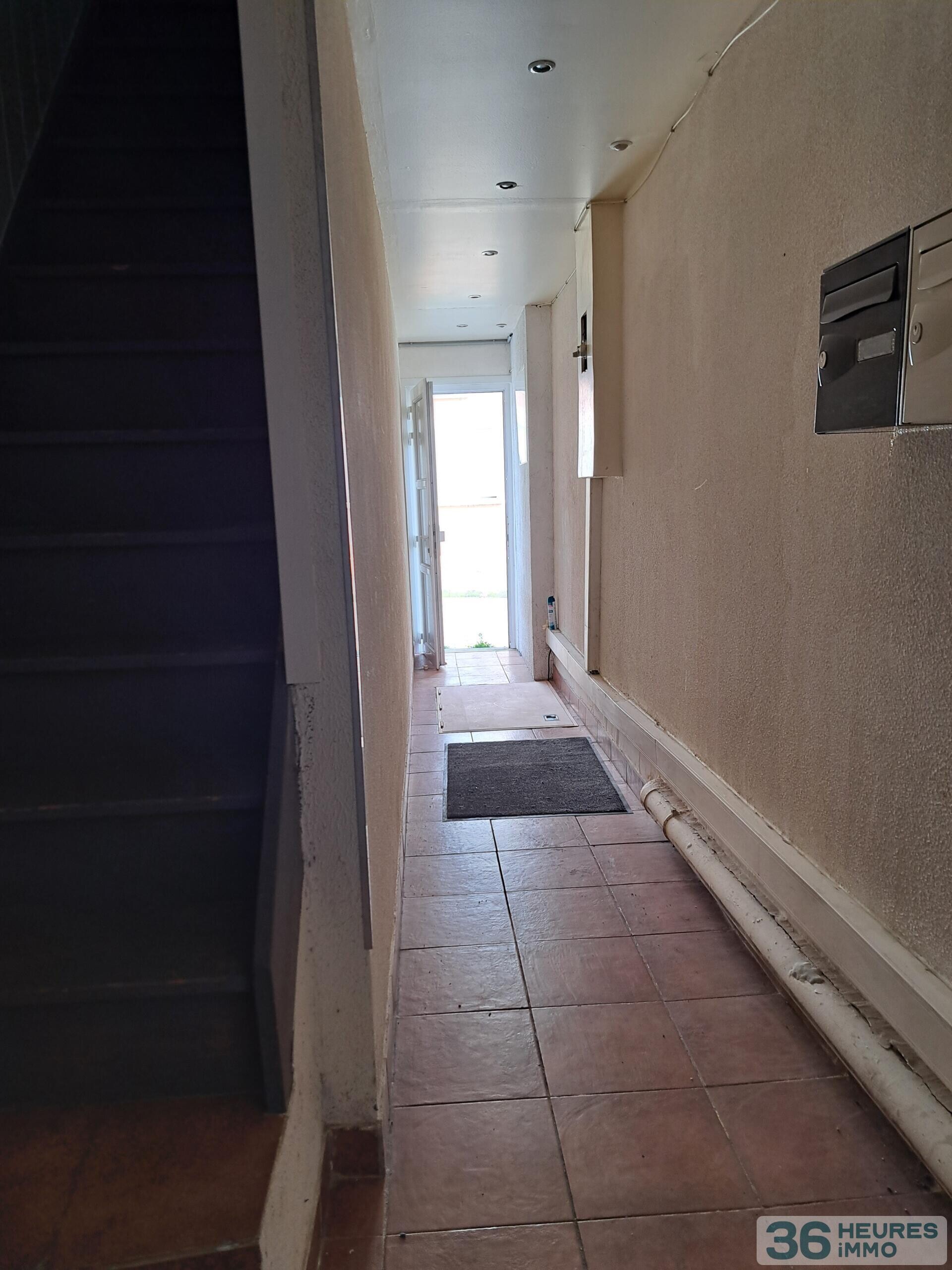 ENSEMBLE DE LOTS A RENOVER