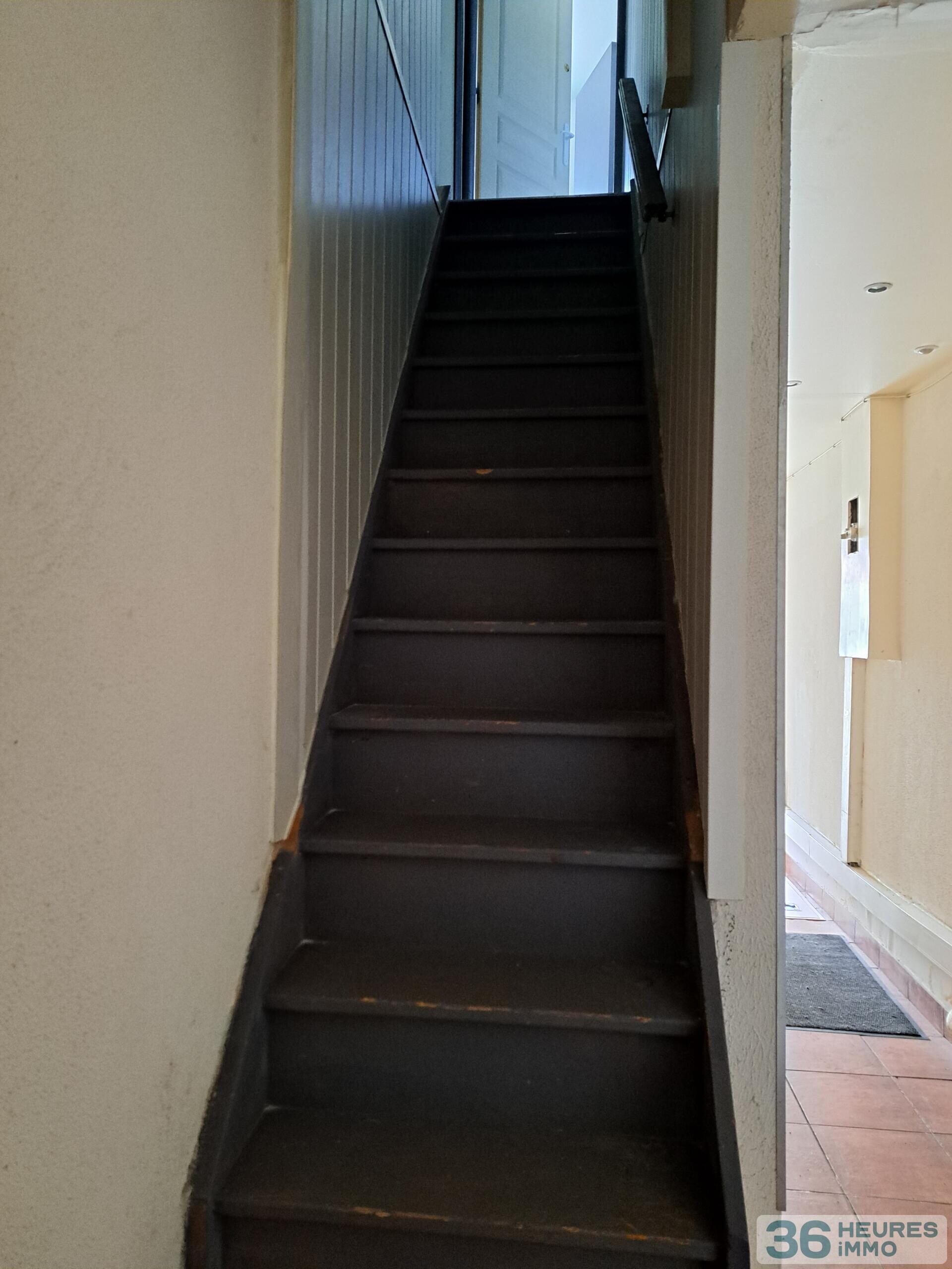 ENSEMBLE DE LOTS A RENOVER