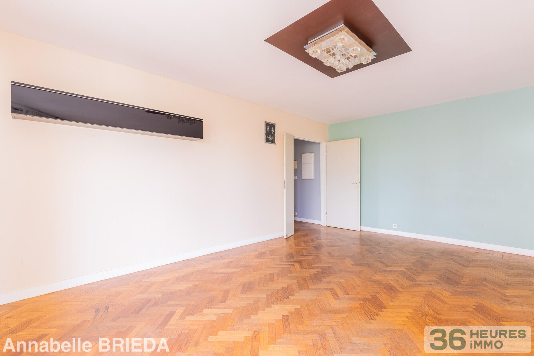 Appartement avec séjour spacieux et baies vitrées – Balcon au calme côté cour