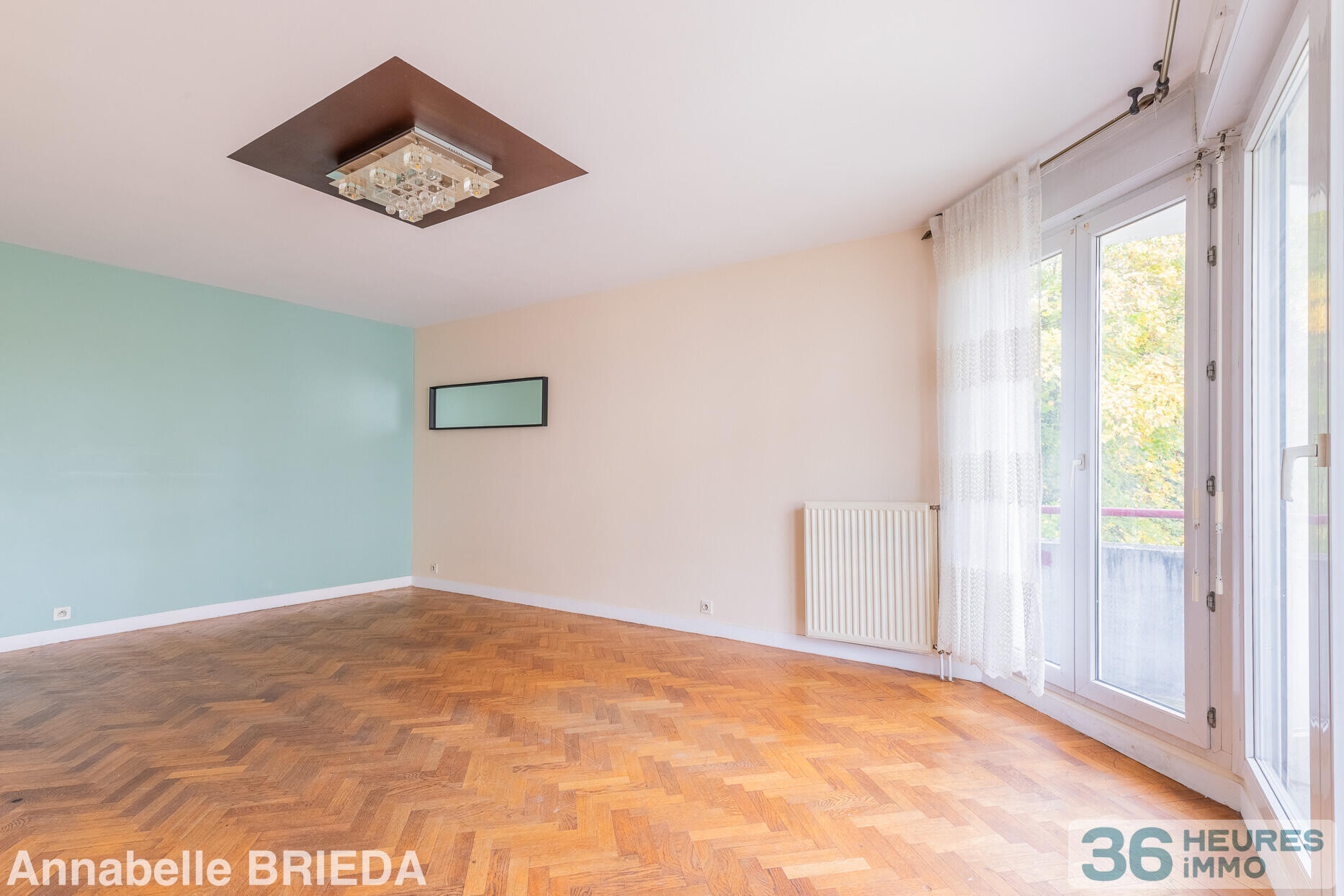 Appartement avec séjour spacieux et baies vitrées – Balcon au calme côté cour