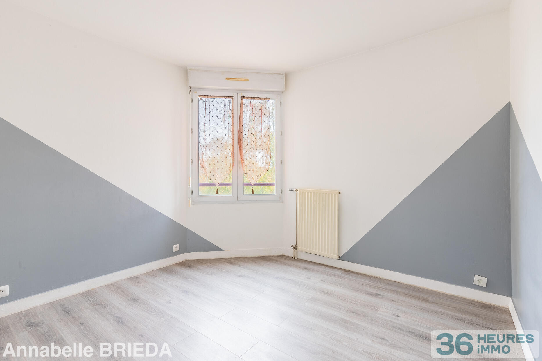 Appartement avec séjour spacieux et baies vitrées – Balcon au calme côté cour