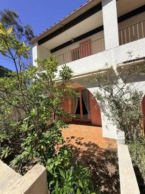 Maison à Saint-Cyprien — vignette 2