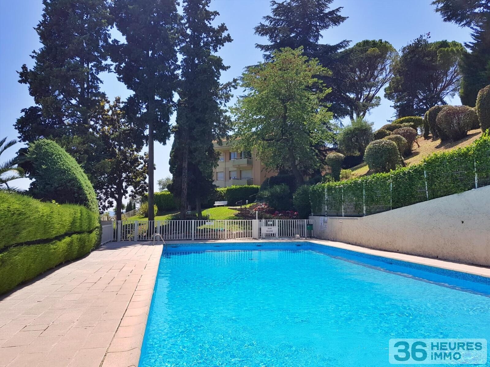 APPARTEMENT T3 AVEC VUE MER ET TERRASSES GARAGE