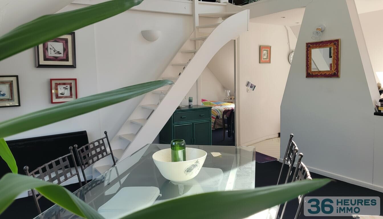 Appartement lumineux atypique en centre ville.