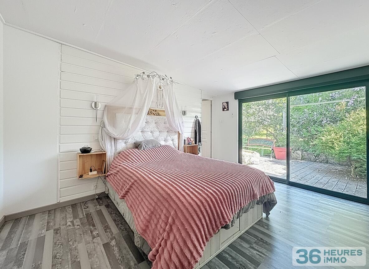 Maison plain pied de 125m² avec Jardin et Garage à Saint-Lyphard.