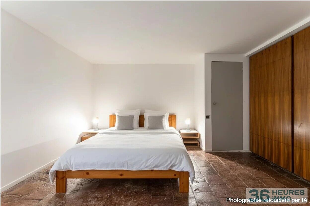 Bien unique, Vieux-Port Marseille – 141 m² modulables habitation + commercial