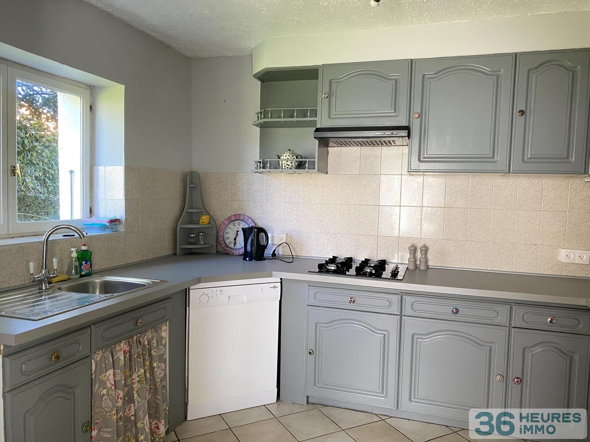 Propriété à fort potentiel avec une habitation principale de caractère et 3 gîtes