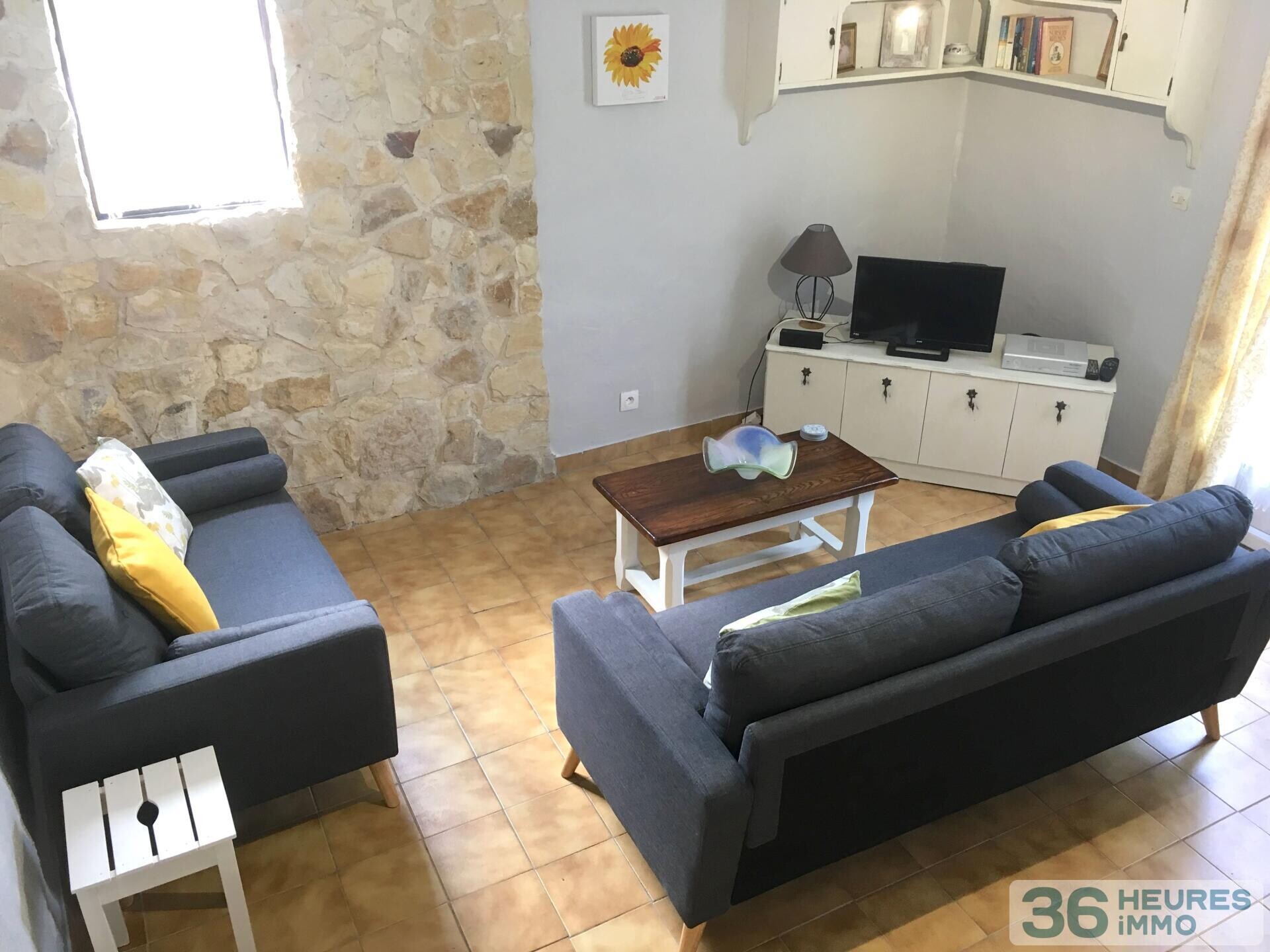 Propriété à fort potentiel avec une habitation principale de caractère et 3 gîtes