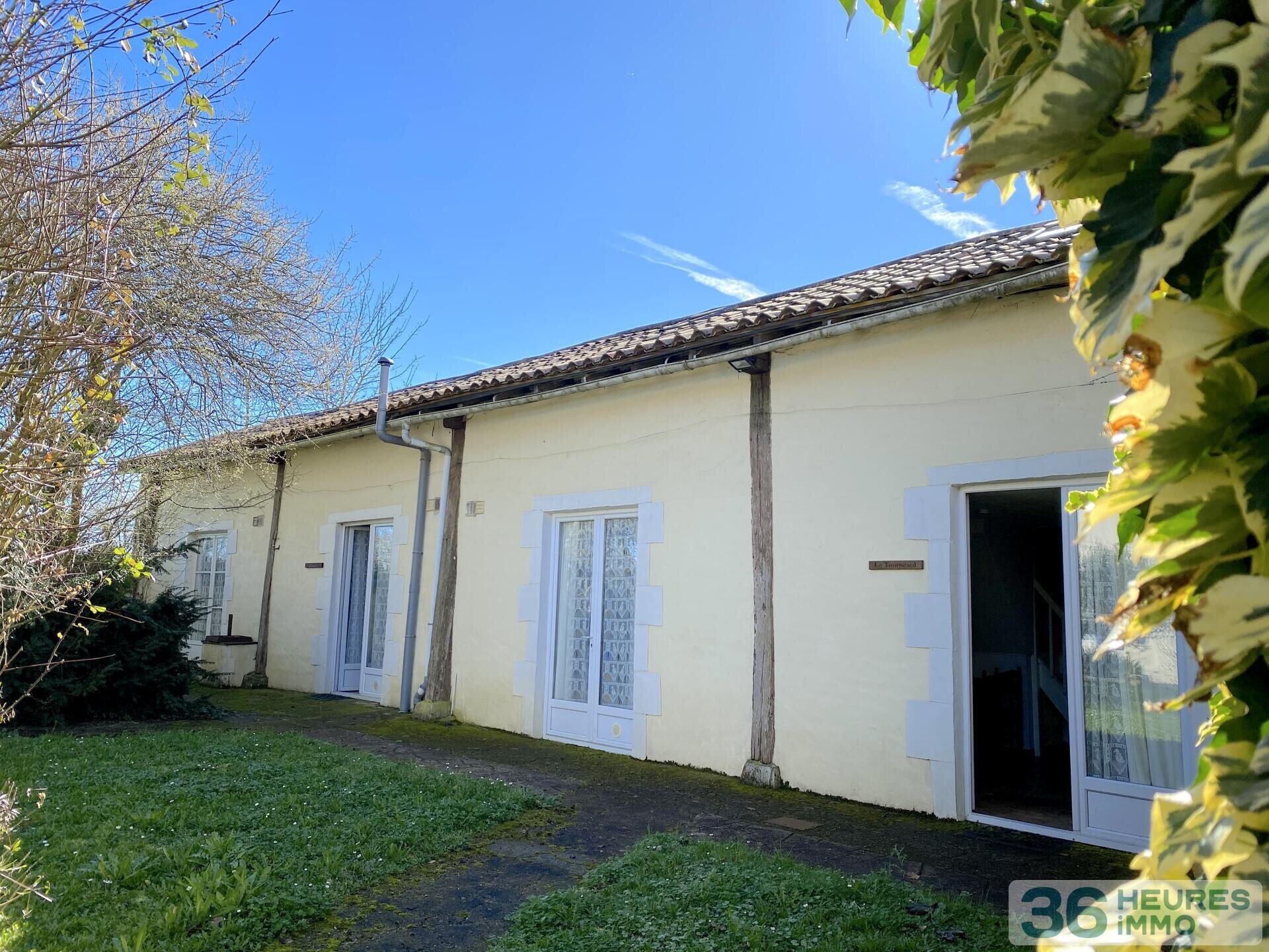 Propriété à fort potentiel avec une habitation principale de caractère et 3 gîtes