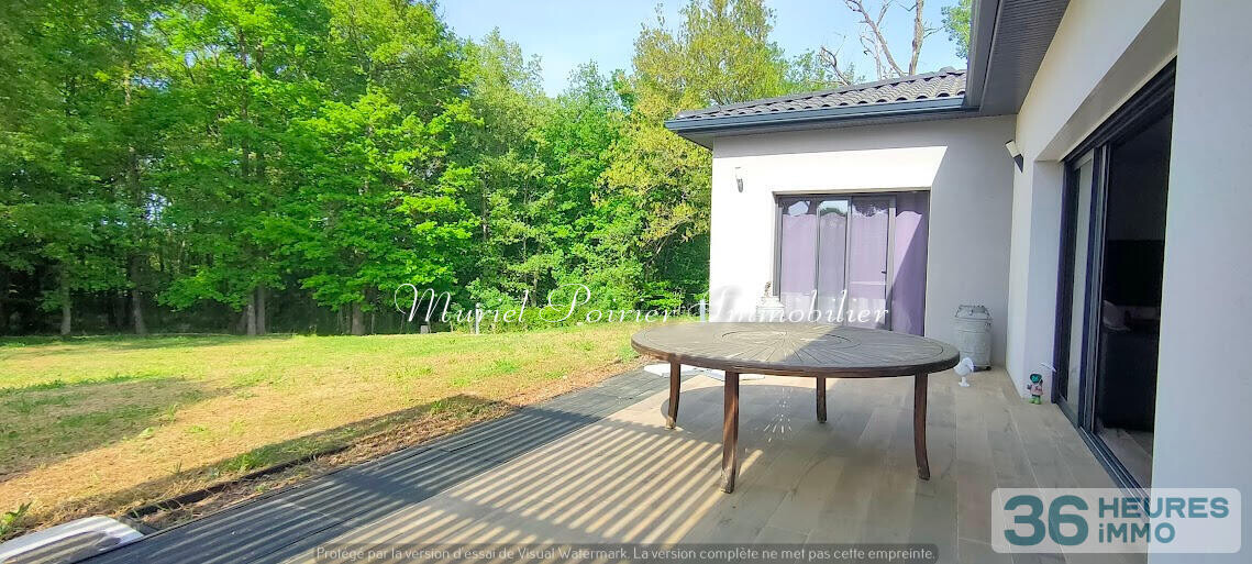 Maison contemporaine 2021 – Plain-pied – Calme – Vue sur le bois