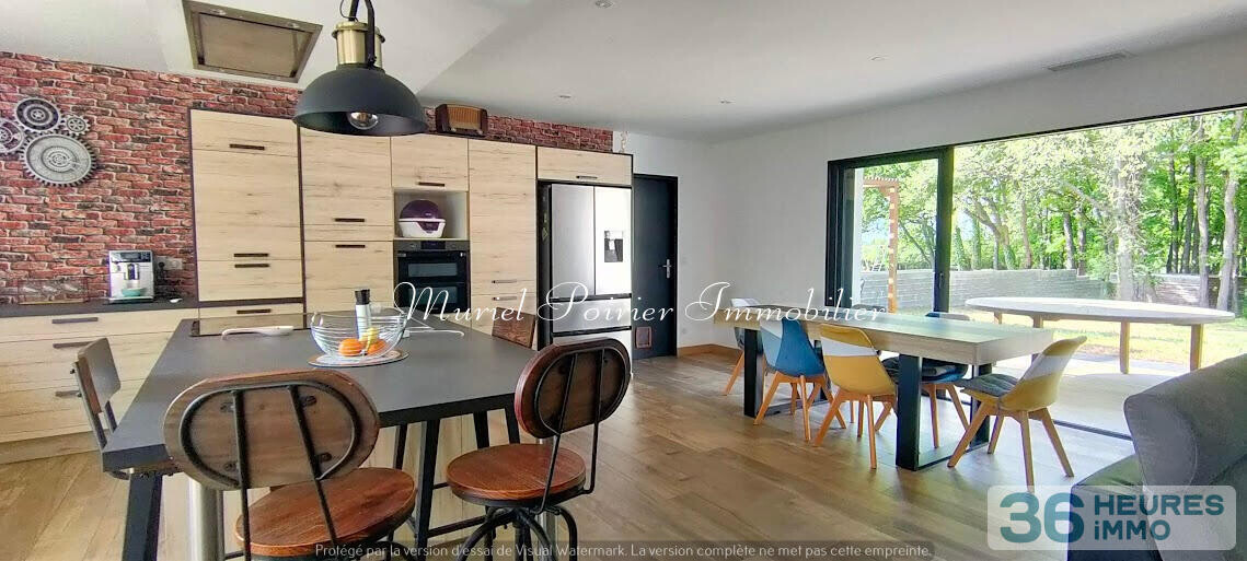 Maison contemporaine 2021 – Plain-pied – Calme – Vue sur le bois