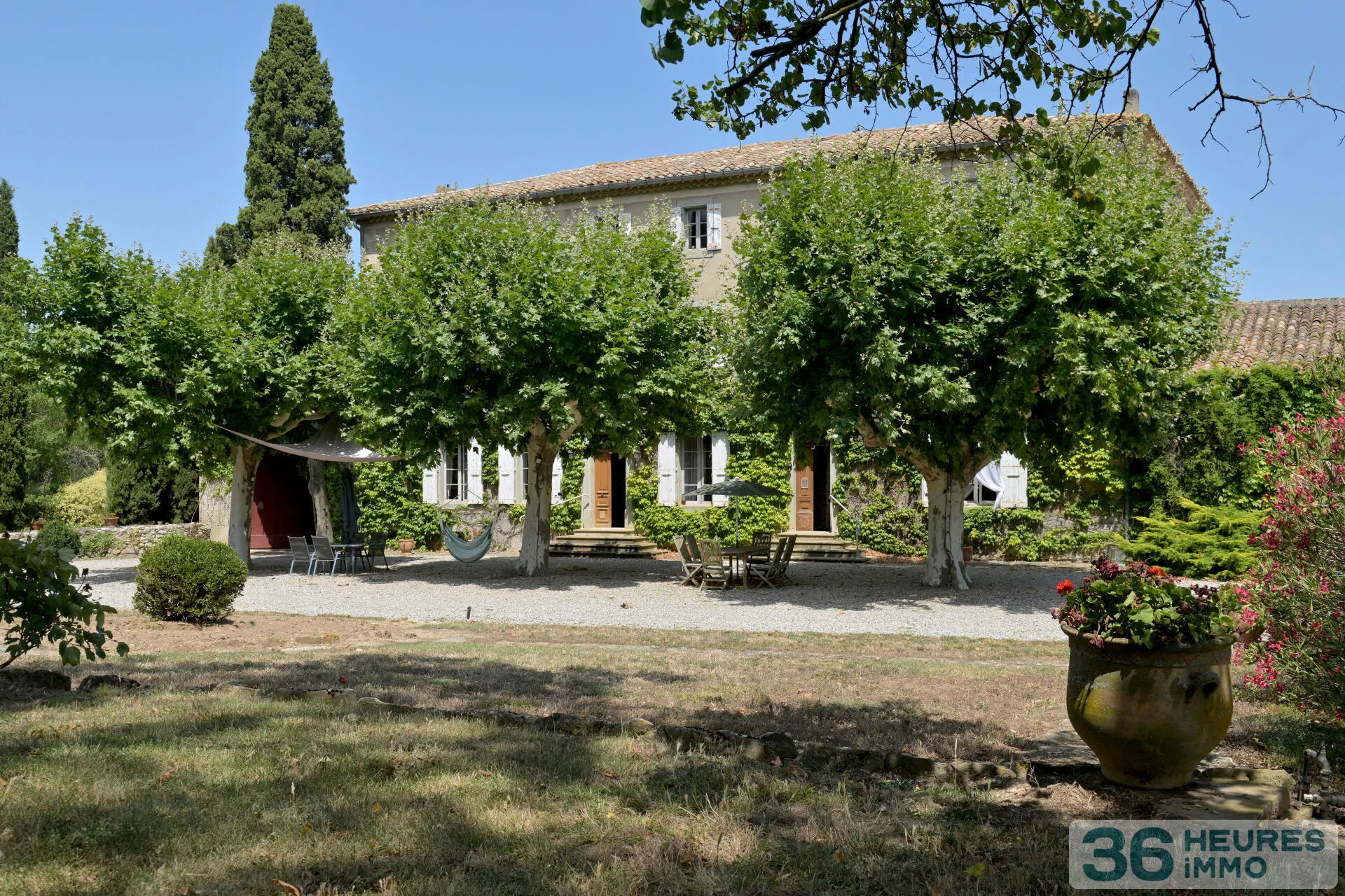 Domaine à Monze.