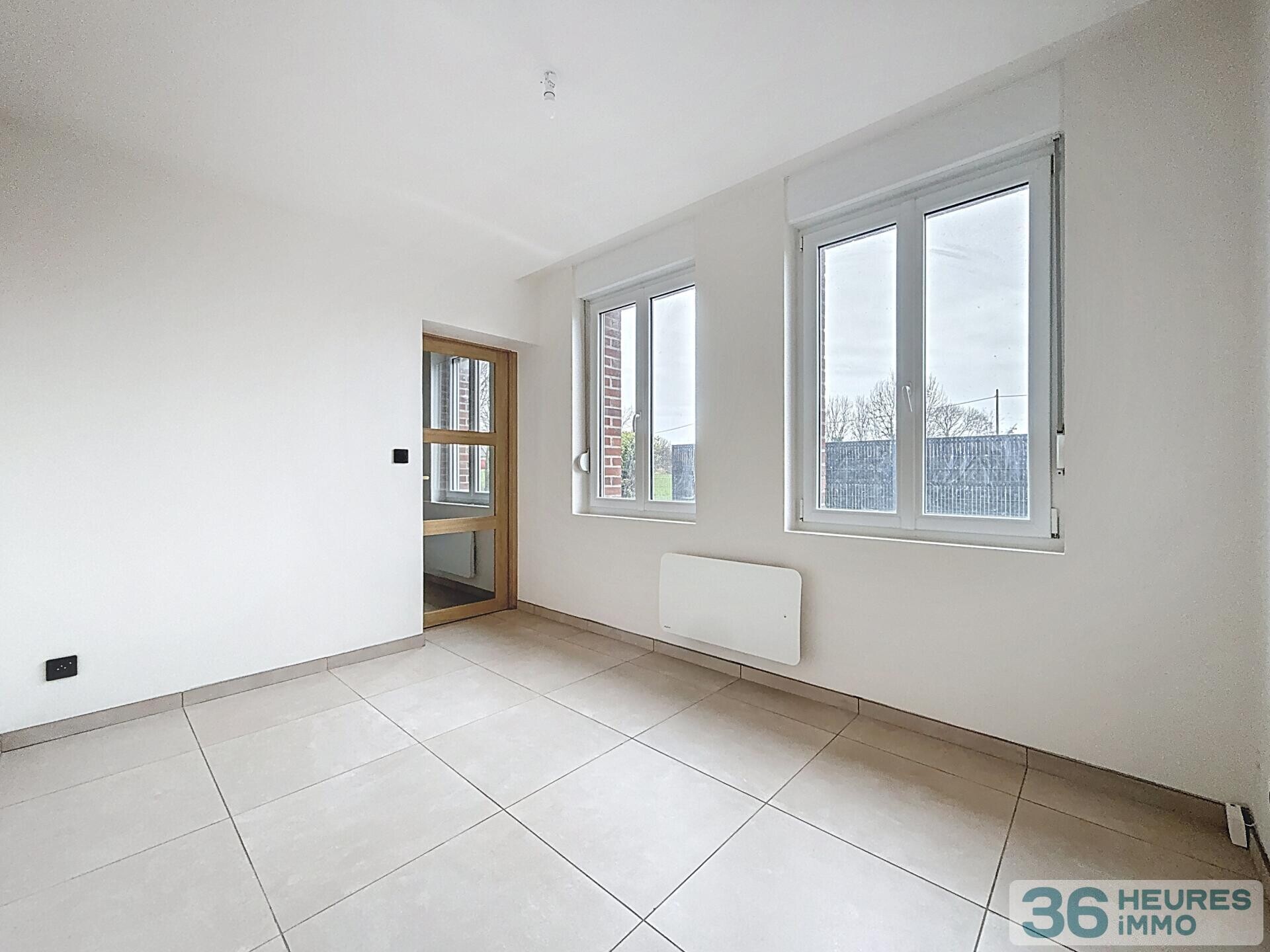 MAISON FAMILIALE RÉNOVÉE – 137 m² – JARDIN 730 m² – DOUBLE GARAGE – ENGLOS