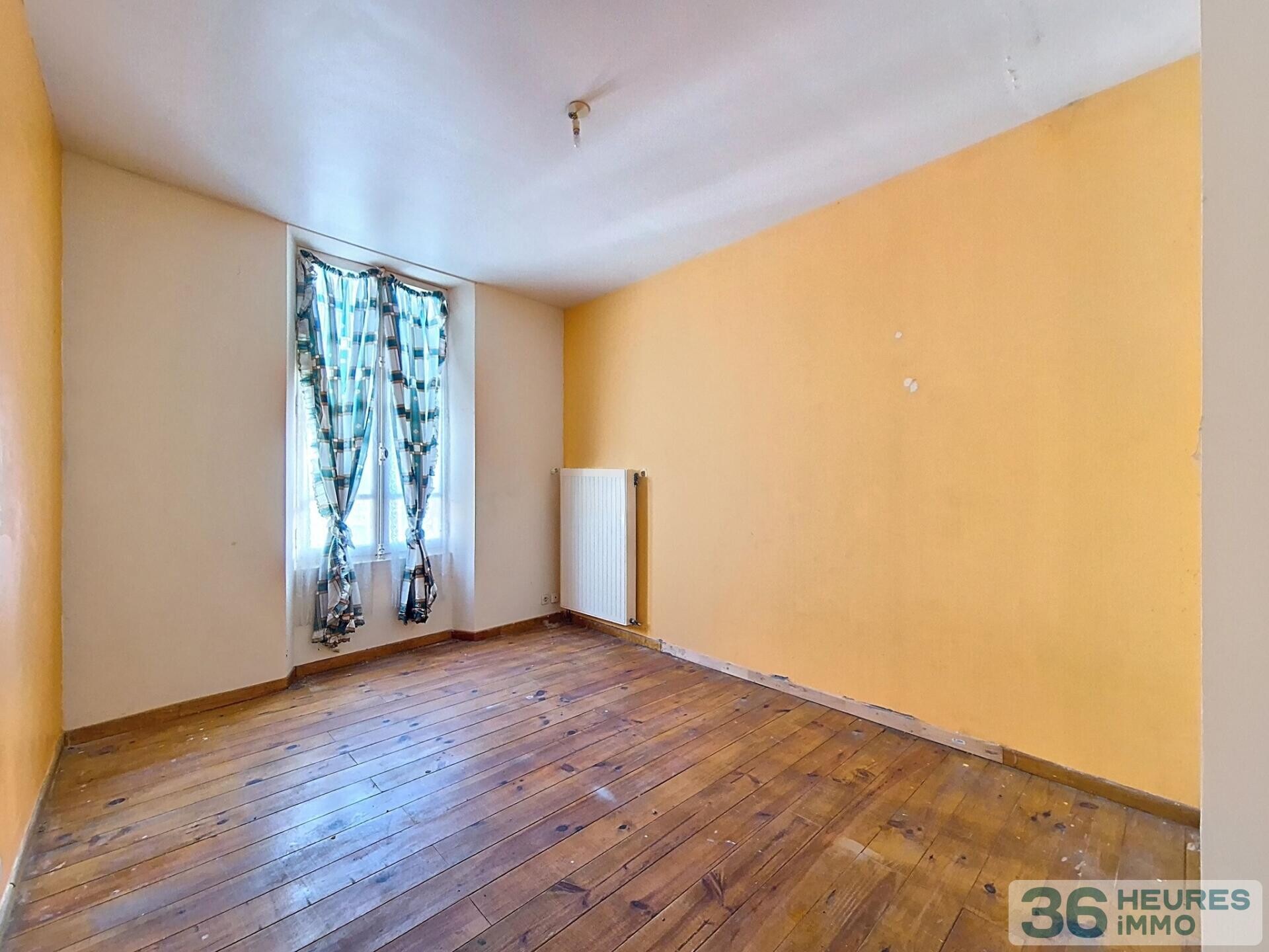 Charmante Maison de Ville, proche de Villeneuve La Guyard - Idéal pour Investissement