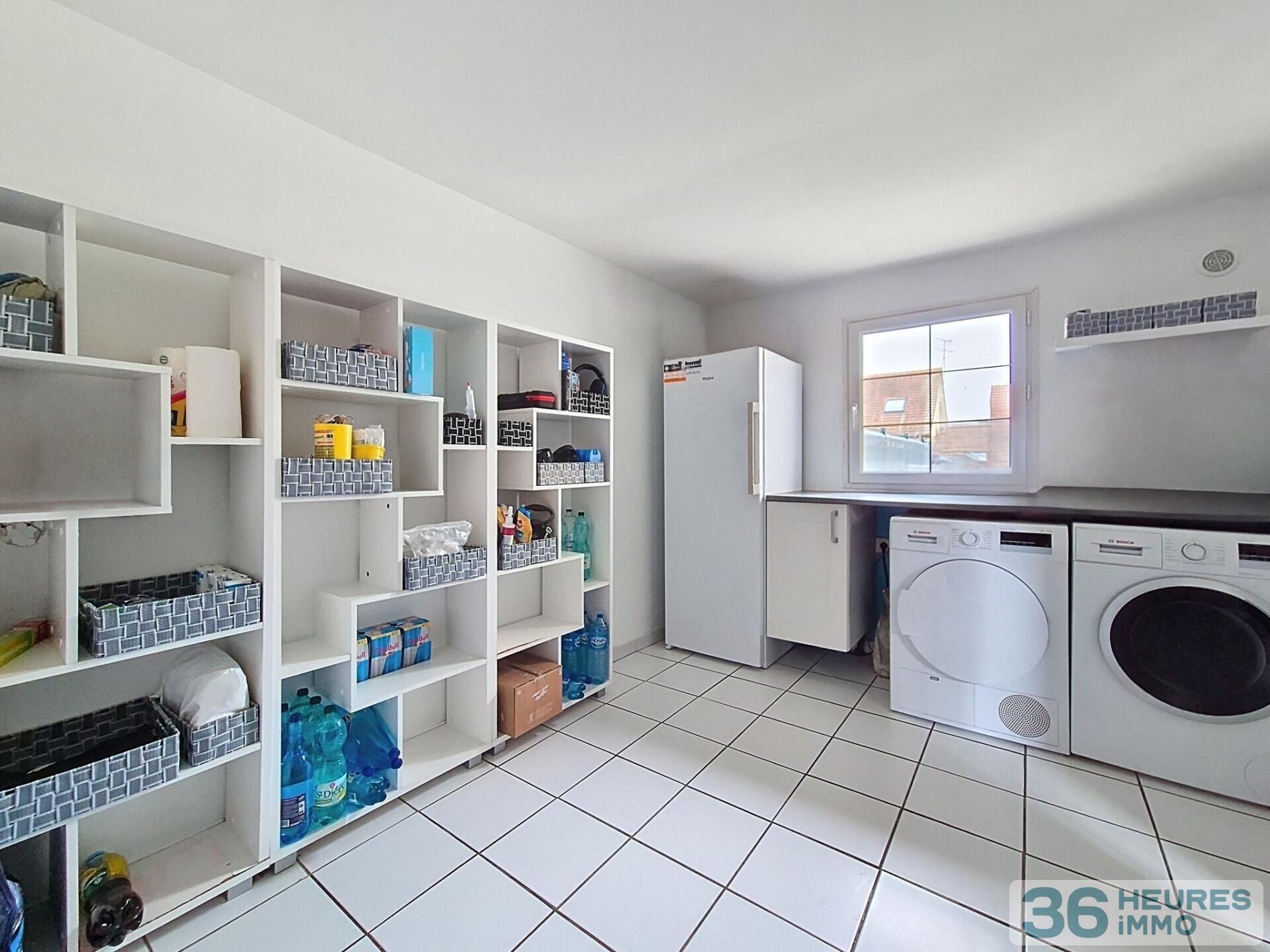 MAISON 5 PIECES + JARDIN - IDEAL POUR VIVRE DE PLAIN-PIED - PROCHE DES COMMODITES