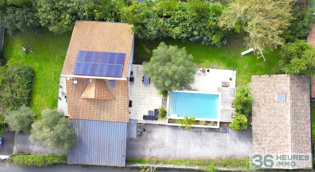 Charmante maison T4 avec piscine et dépendance sur grand jardin à La Teste De Buch