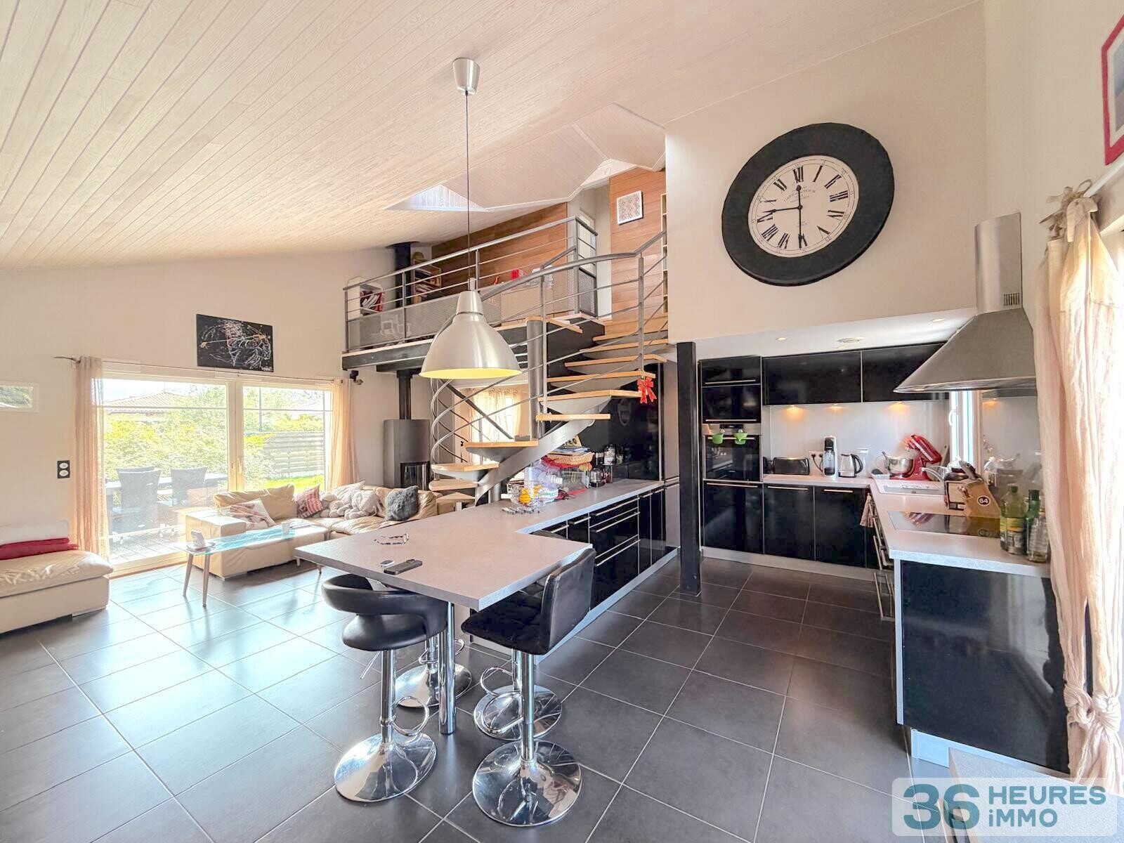 Charmante maison T4 avec piscine et dépendance sur grand jardin à La Teste De Buch