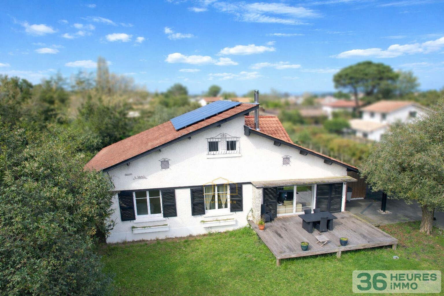 Charmante maison T4 avec piscine et dépendance sur grand jardin à La Teste De Buch