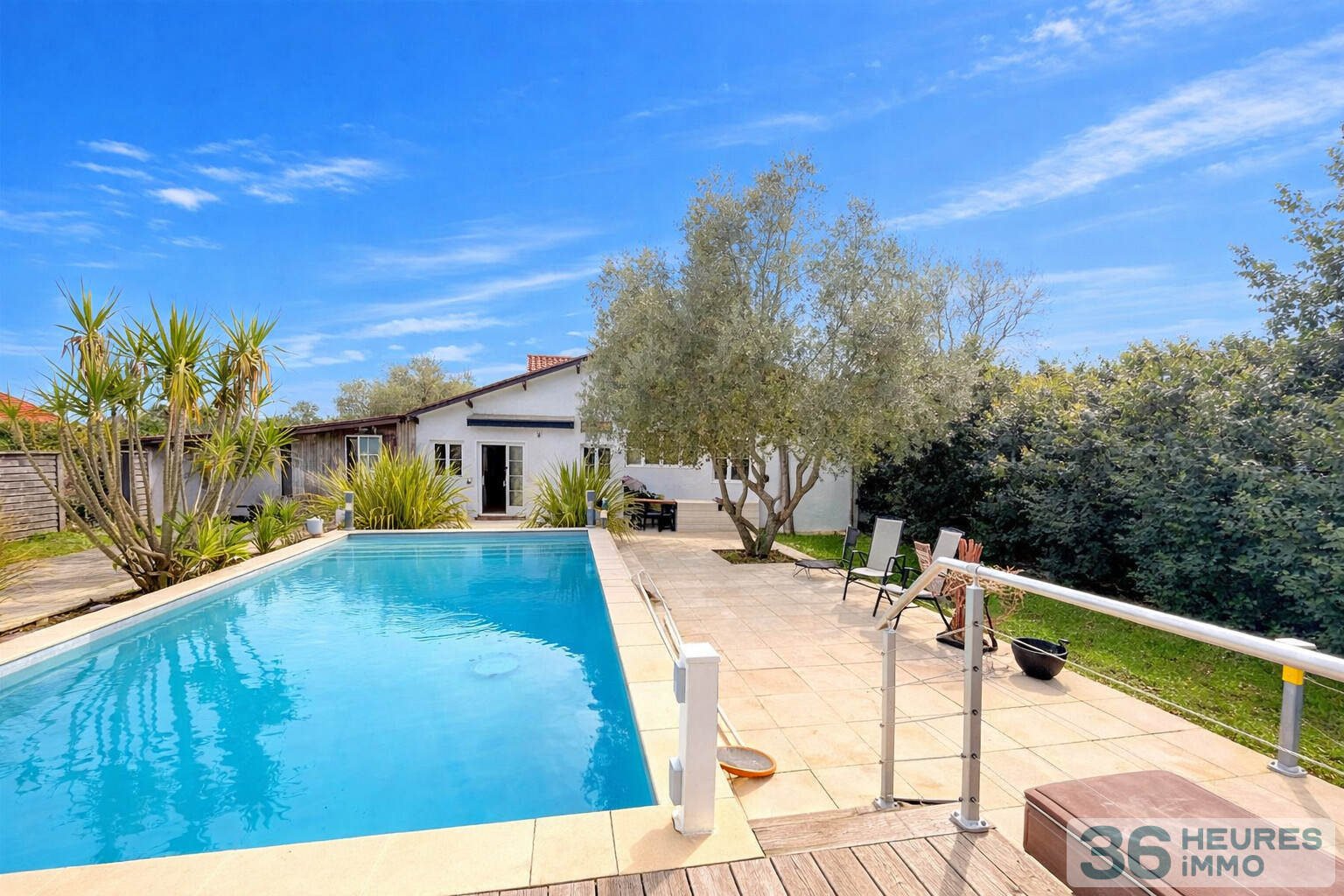 Charmante maison T4 avec piscine et dépendance sur grand jardin à La Teste De Buch