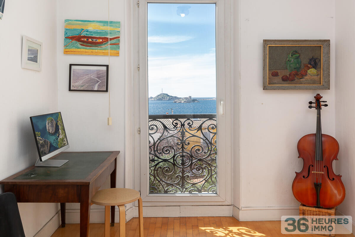 MARSEILLE 7 EME - ENDOUME - MAISON DE CHARME AVEC VUE MER GARAGE ET DEPENDANCE