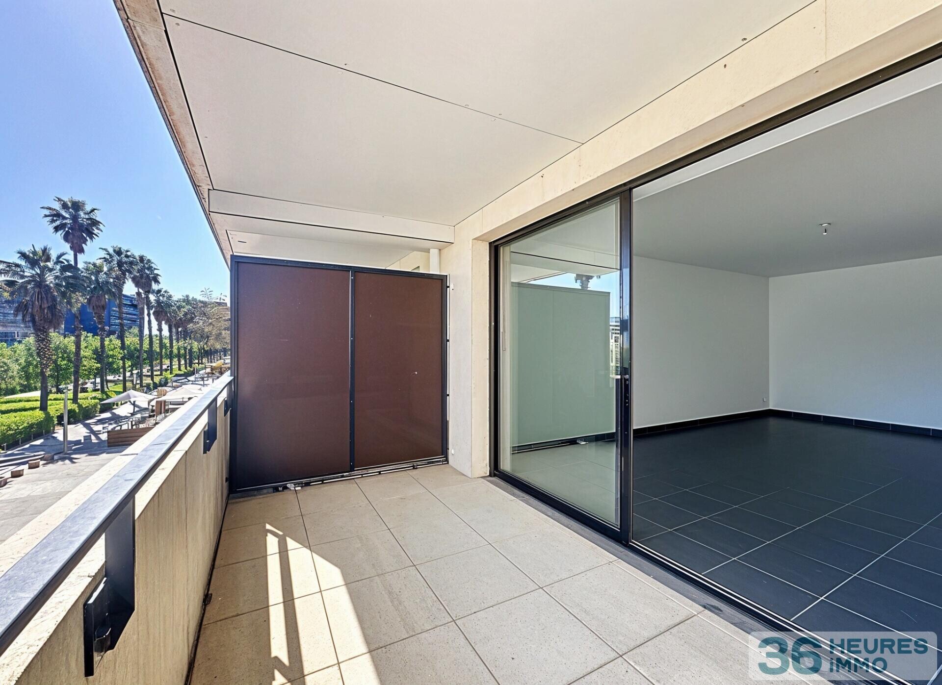 PORT MARIANNE - DEUX PIÈCES DE 50 M2 EN PREMIÈRE LIGNE DU BASSIN JACQUES COEUR