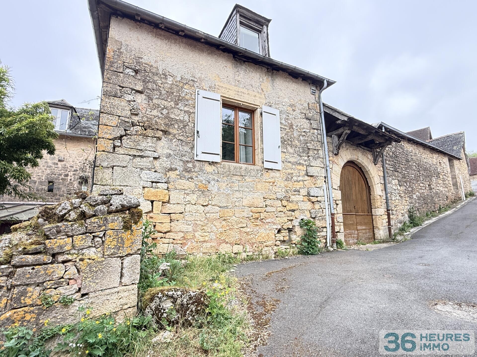 Demeure de maître XVIIIᵉ avec dépendance, piscine et vue
