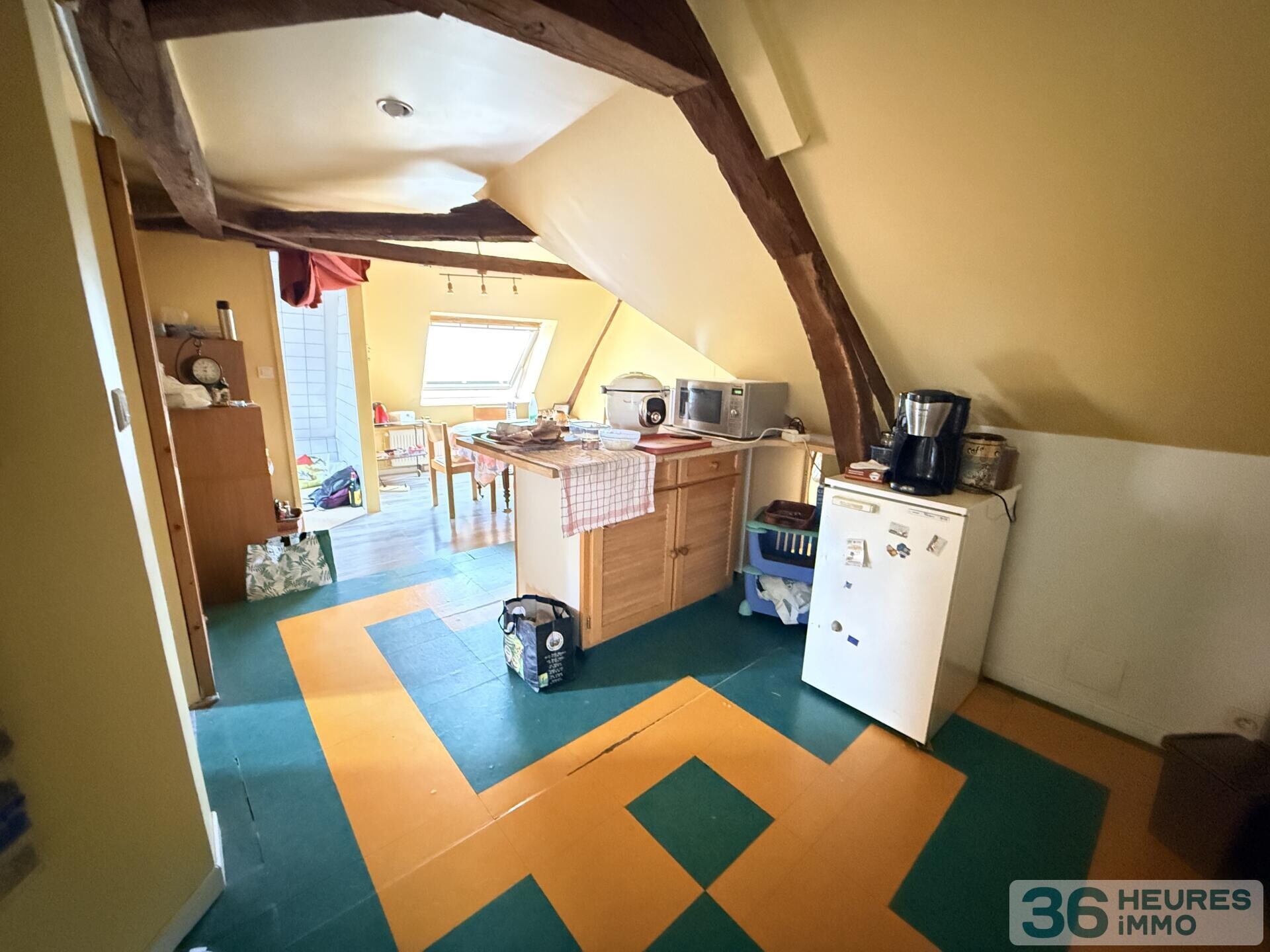 Demeure de maître XVIIIᵉ avec dépendance, piscine et vue